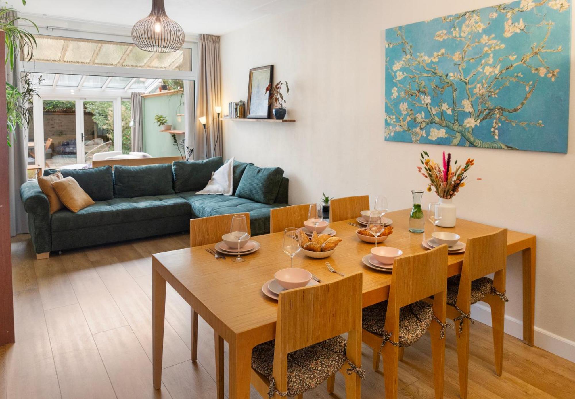 Appartement Located - Groundfloor & Garden *